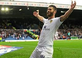 , New club joins the race for Leeds United striker