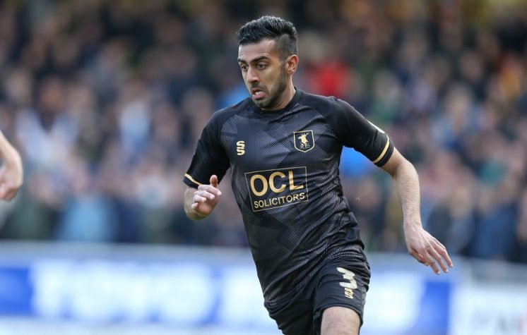 , Sources: Departing Mansfield Town man Mal Benning signs contract with Port Vale
