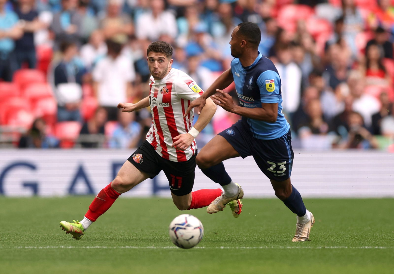 ‘In another couple of weeks’ – Sidelined Sunderland man provides fitness update ahead of World Cup break