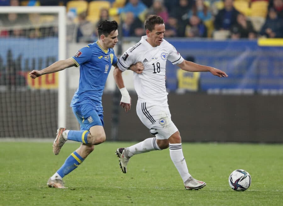 Offering of the Hull City table for Besiktas Amir Hadziahmetovic star-news.press/wp Hull City, Hull City Move Move to 30 Txo International Midfielder