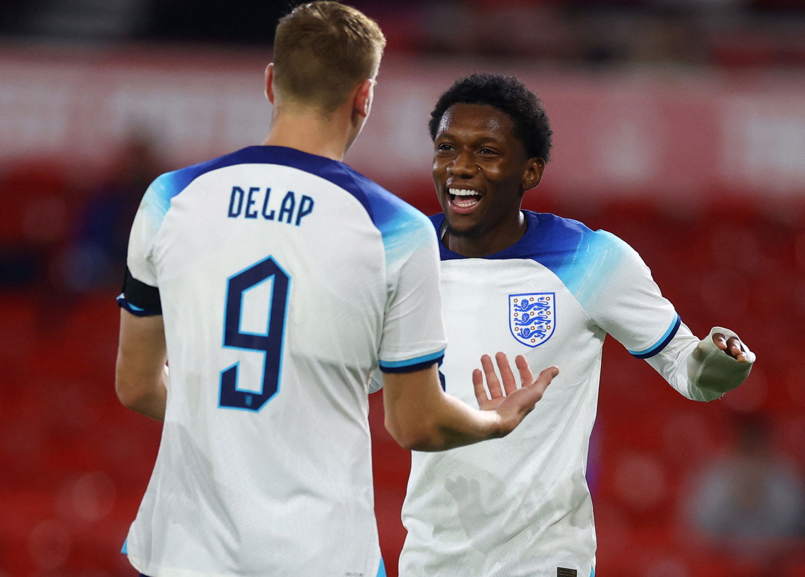 'He's incredible', '10/10' - Hull City star stuns local journalist with 