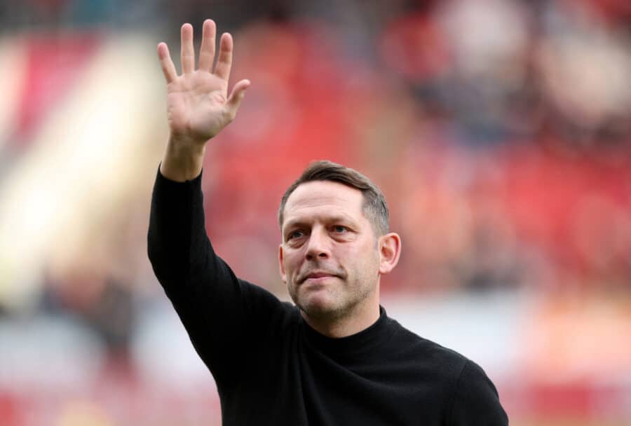 reading fc, 45-year-old close to replacing Noel Hunt as Reading boss