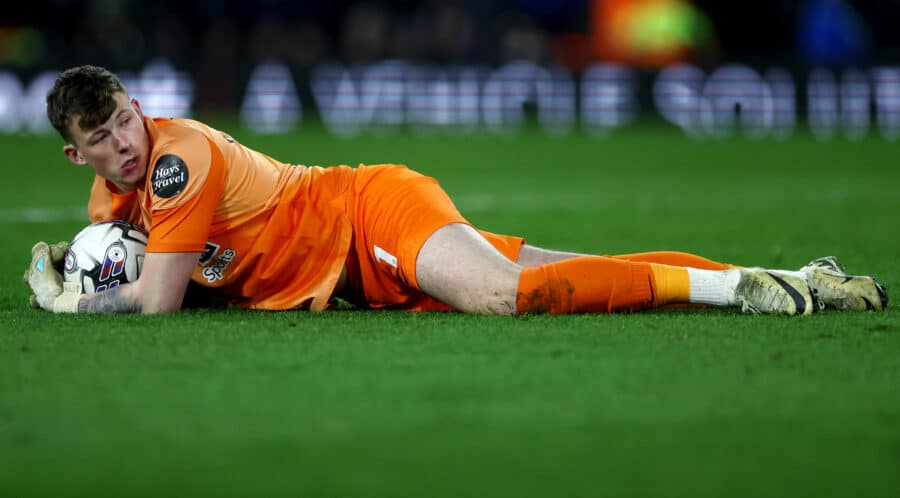 qpr, QPR ready to battle Southampton, Leicester City for Premier League ‘keeper deal