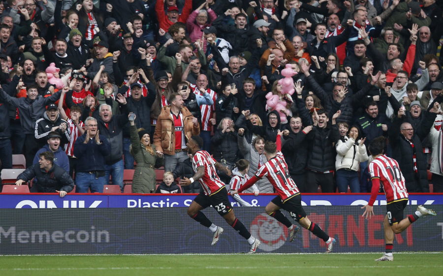 sheffield united striker tyrese campbell celebrates