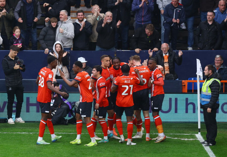 LTFC - Luton Town players celebrate