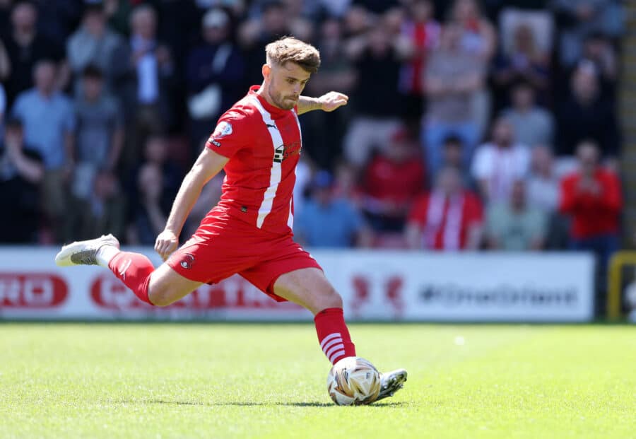 CAFC - Charlton Athletic new boy Charlie Kelman