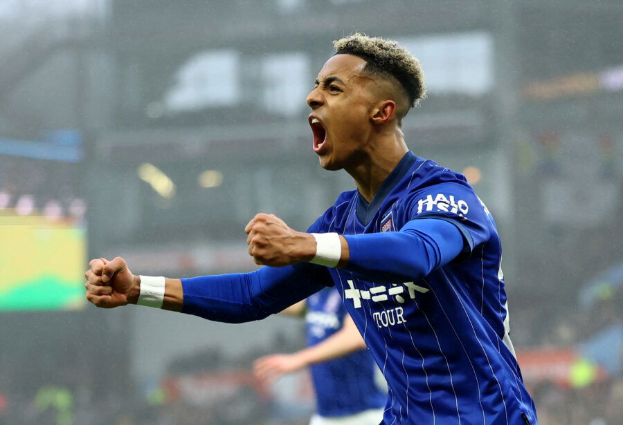 Omari Hutchinson omission decision explained star-news.press/wp ITFC - Ipswich Town Omari Hutchinson
