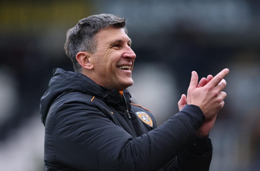 HCAFC - Hull City manager Sergej Jakirovic applauds fans after the match
