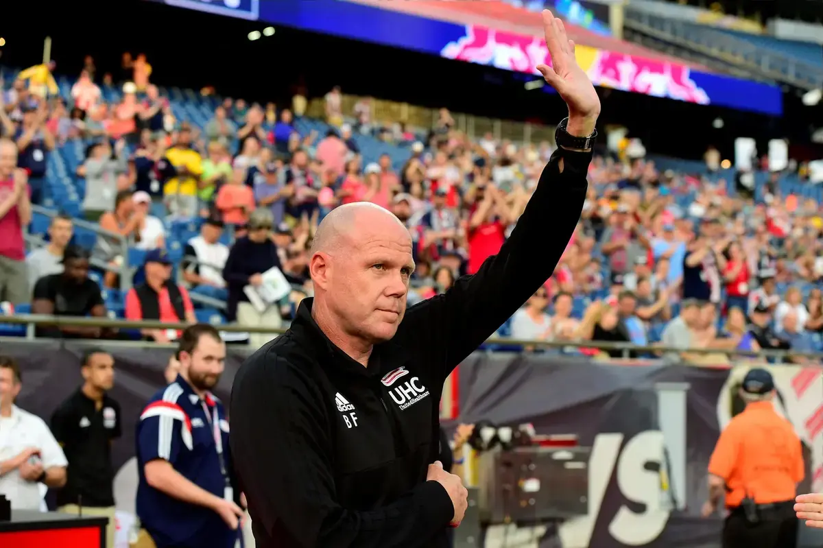 Brad Friedel wants 'legendary player' to return as Blackburn Rovers manager amid League One warning News: The72 - Football League News