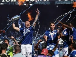 QPR: Championship clubs will eye Sam Field amid exit expectation