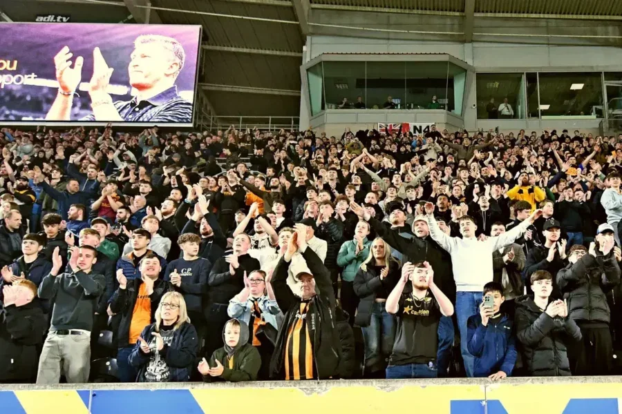 Hull City'ye Leeds United'ın tecrübeli ismini transfer etmesi çağrısı