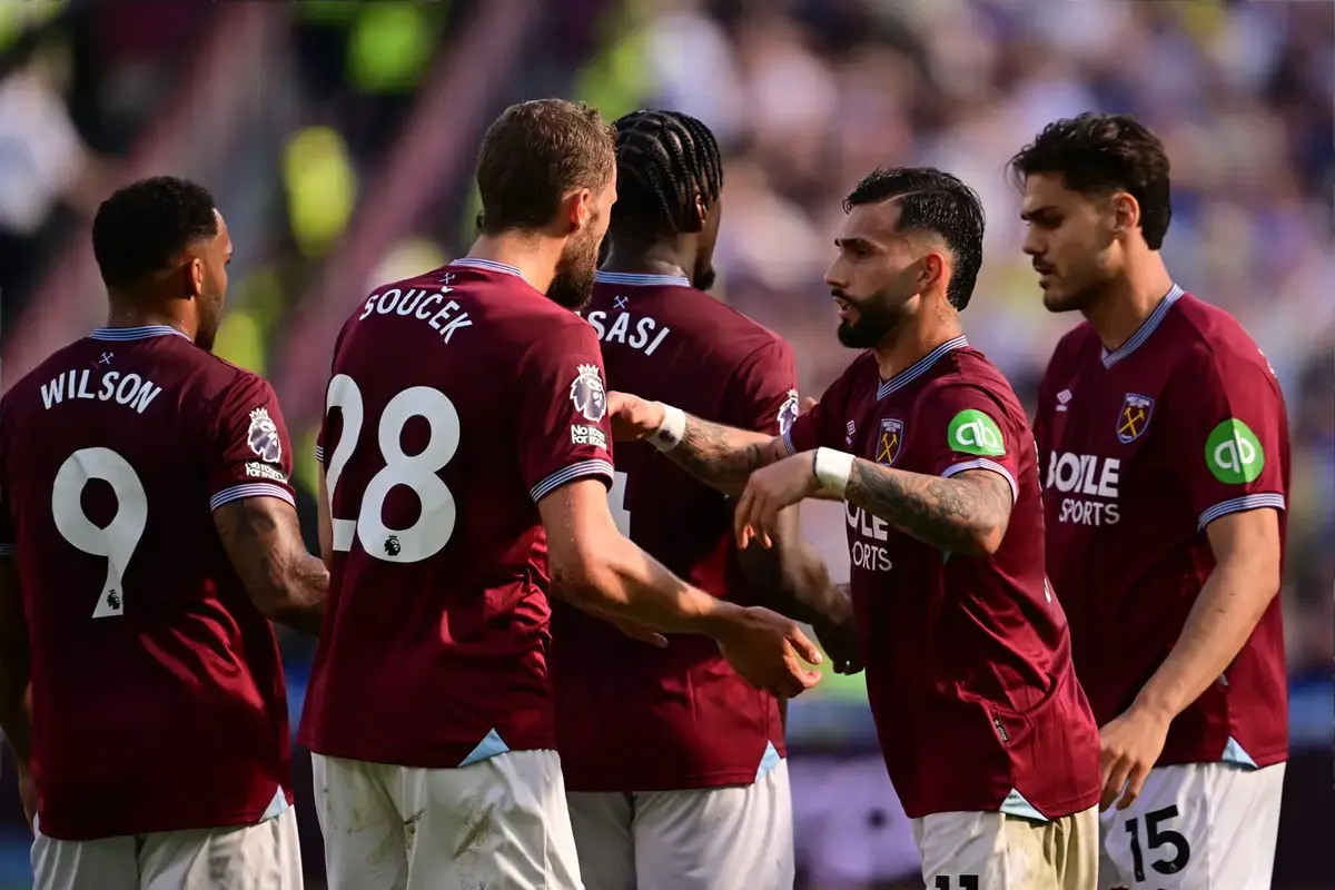 Daniel Kretinsky's stance on losing key West Ham players with Fernandes, Summerville wanted by top clubs News: The72 - Football League News