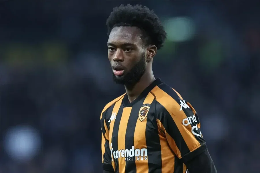 Portsmouth jagt Abu Kamara: Rückkehr vor dritter Championship-Saison