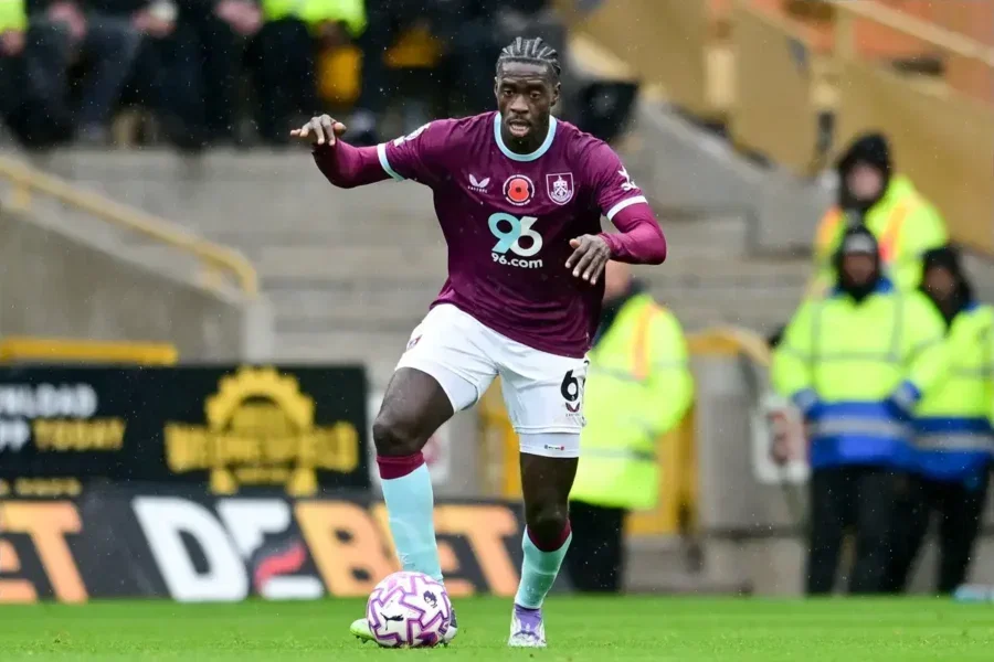 Axel Tuanzebe to Hull City: Update Emerges After Burnley Exit