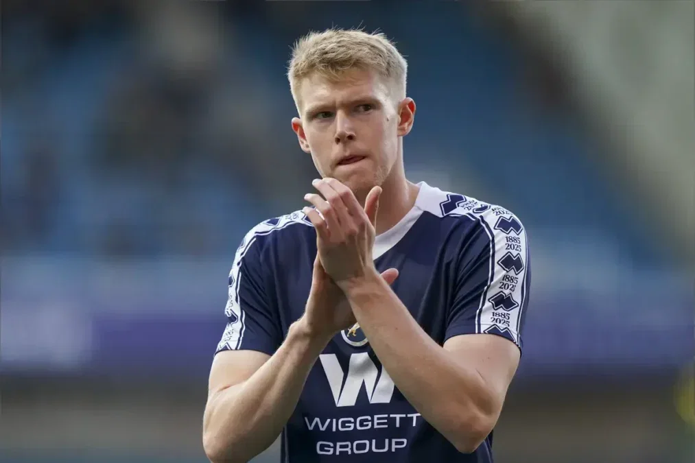 Hull City, Josh Coburn İçin Harekete Geçmeli: Şampiyonluk Yolunda 'Canavar' Forvet