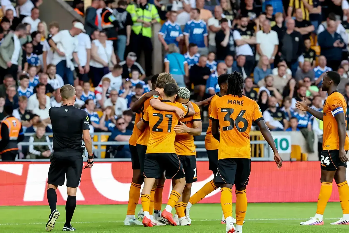Wolves transfer list four players, including Hwang Hee-chan
