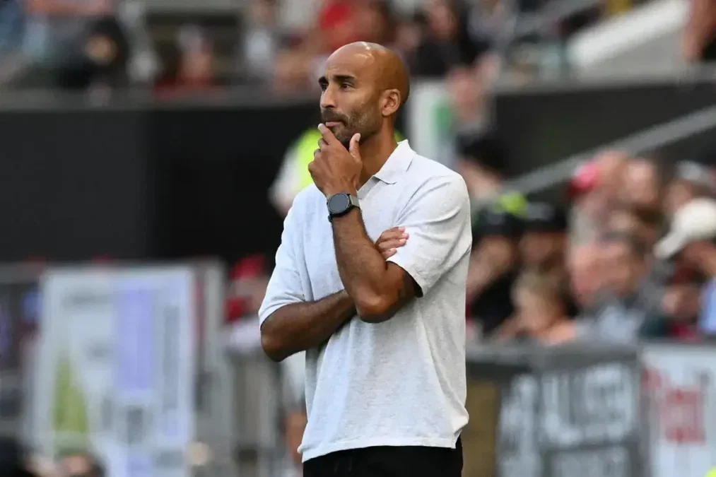 43-year-old boss on Preston North End shortlist in Paul Heckingbottom replacement hunt