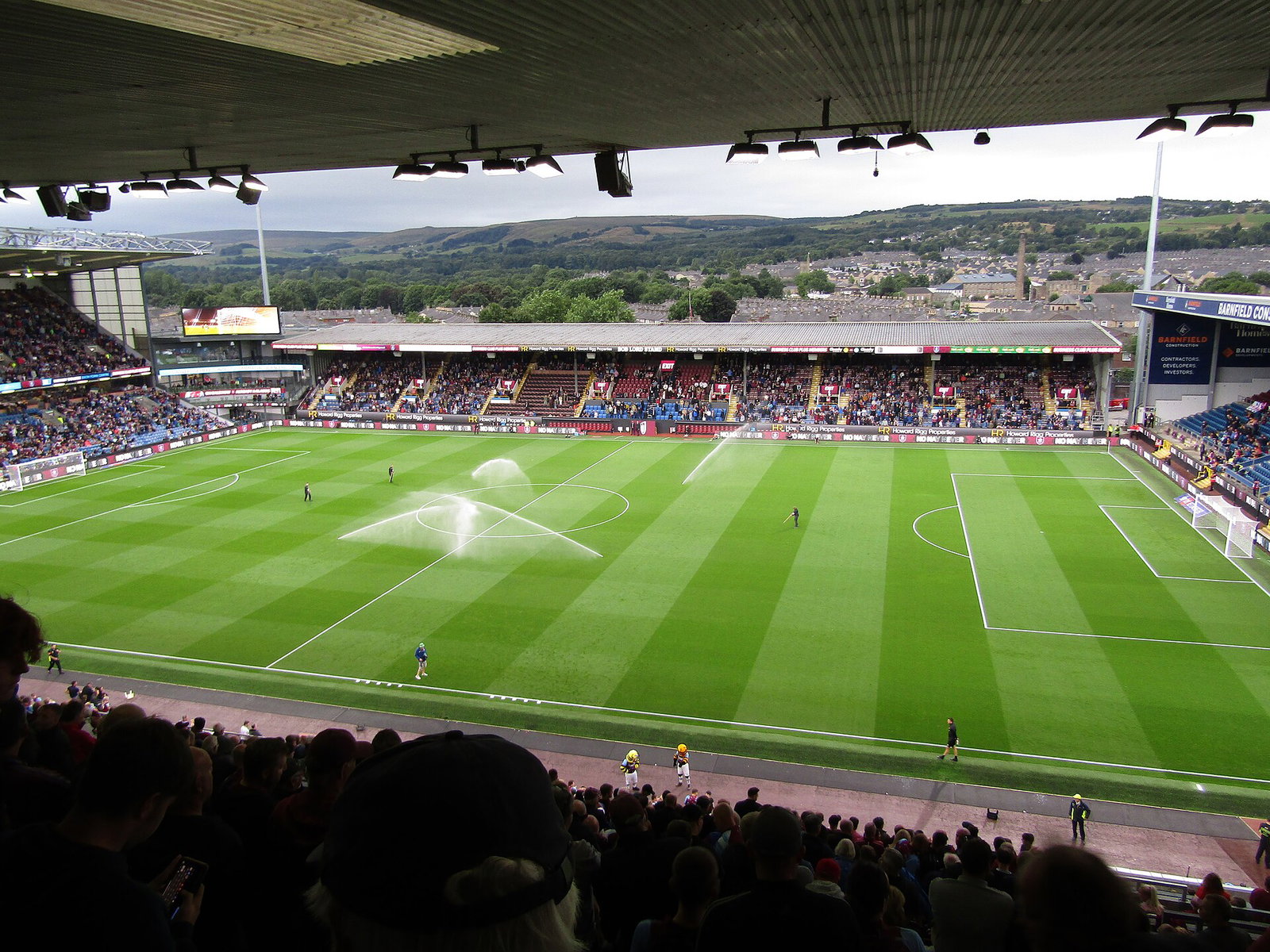 Burnley sack Hayen after 14 games following Lincoln City defeat