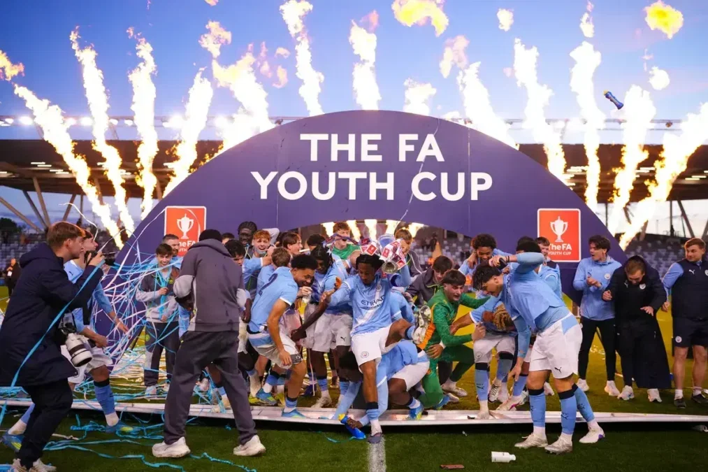 Cardiff City set to complete permanent signing of Manchester City midfielder