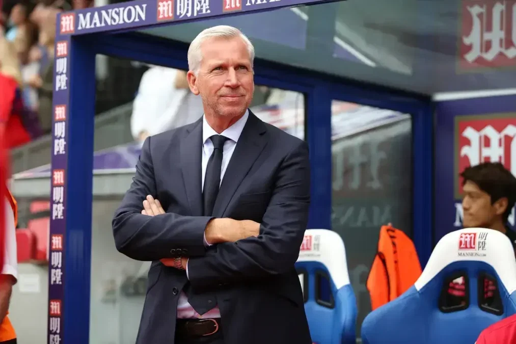 Alan Pardew shares verdict on West Ham promotion chances amid “best team” claim